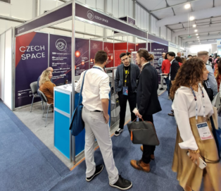 Czech space industry presented at the International Astronautical Congress in Baku